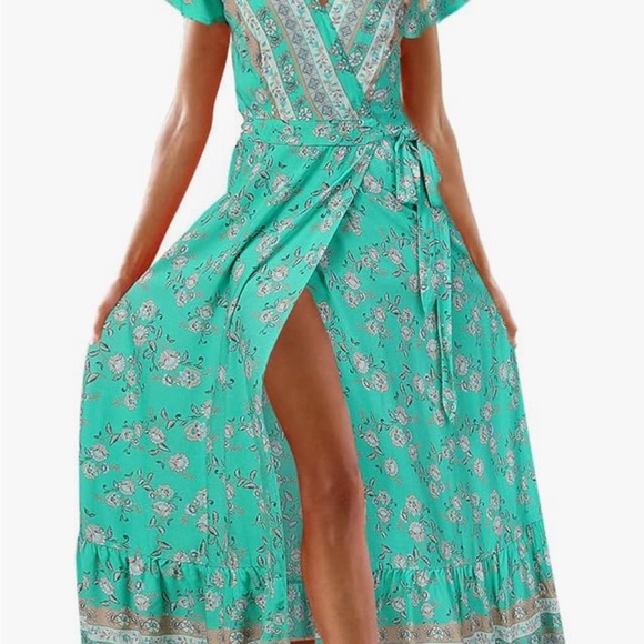 Dresses & Skirts - Summer wrap dress